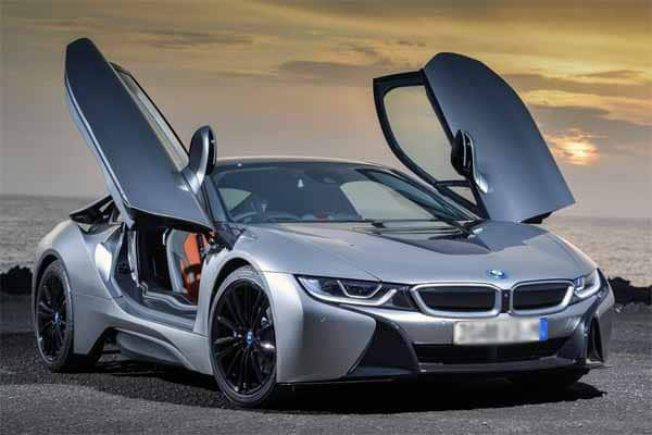 بی ام و معرفی 0 تا 100 امکانات، آپشن‌ها، معایب و مزایای Bmw